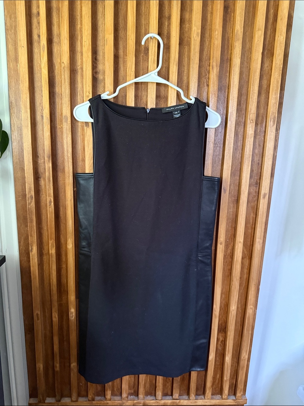 Ralph Lauren Black Label Sleeveless Shift Dress Leather side Panel. M